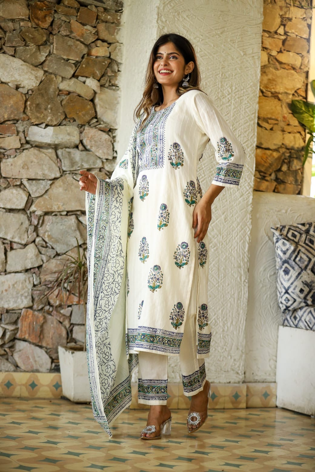 Premium self cotton block print suit with malmal lining , straight cotton and mul cotton dupatta