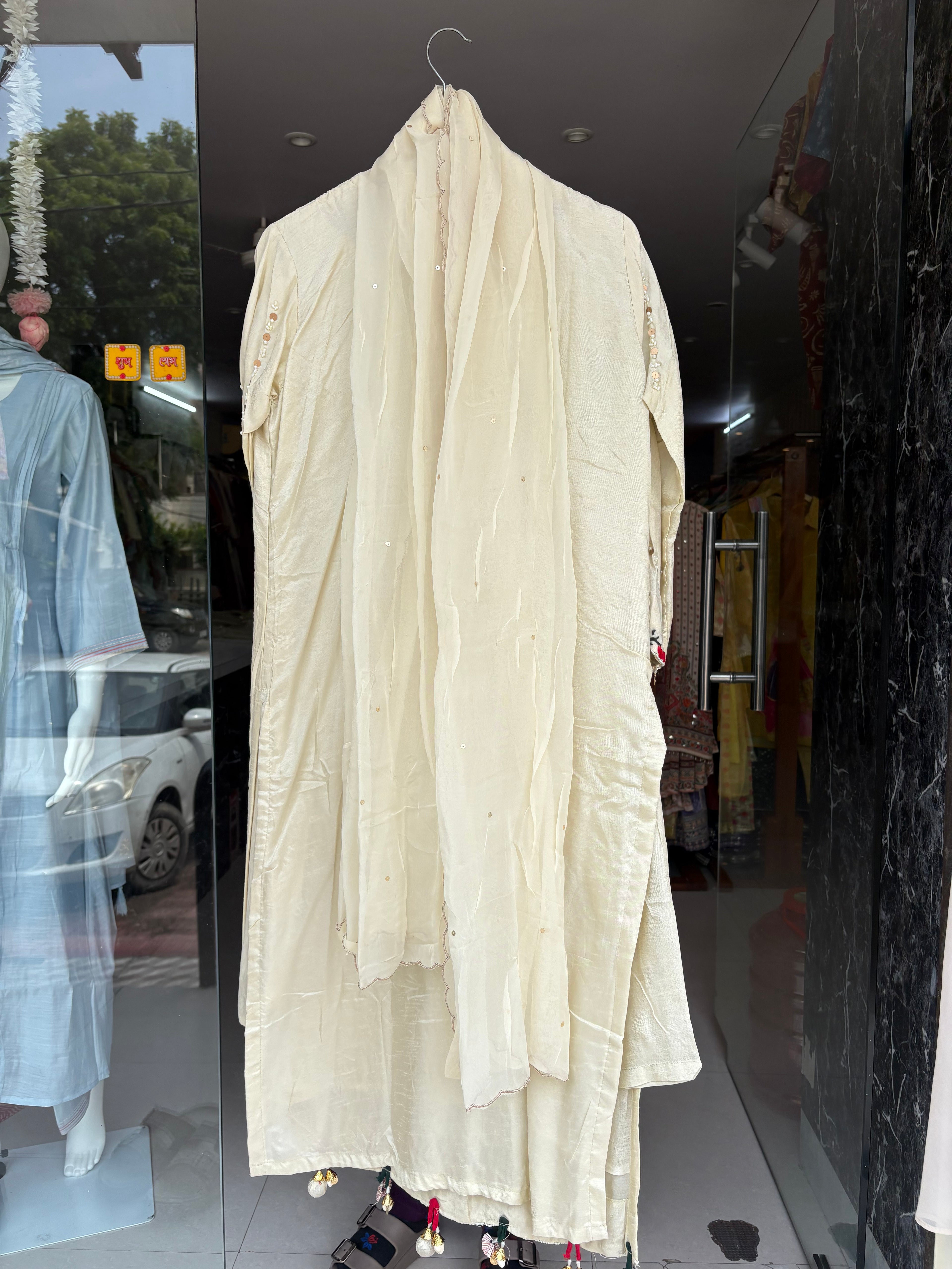 Dola Silk Handwork Suits