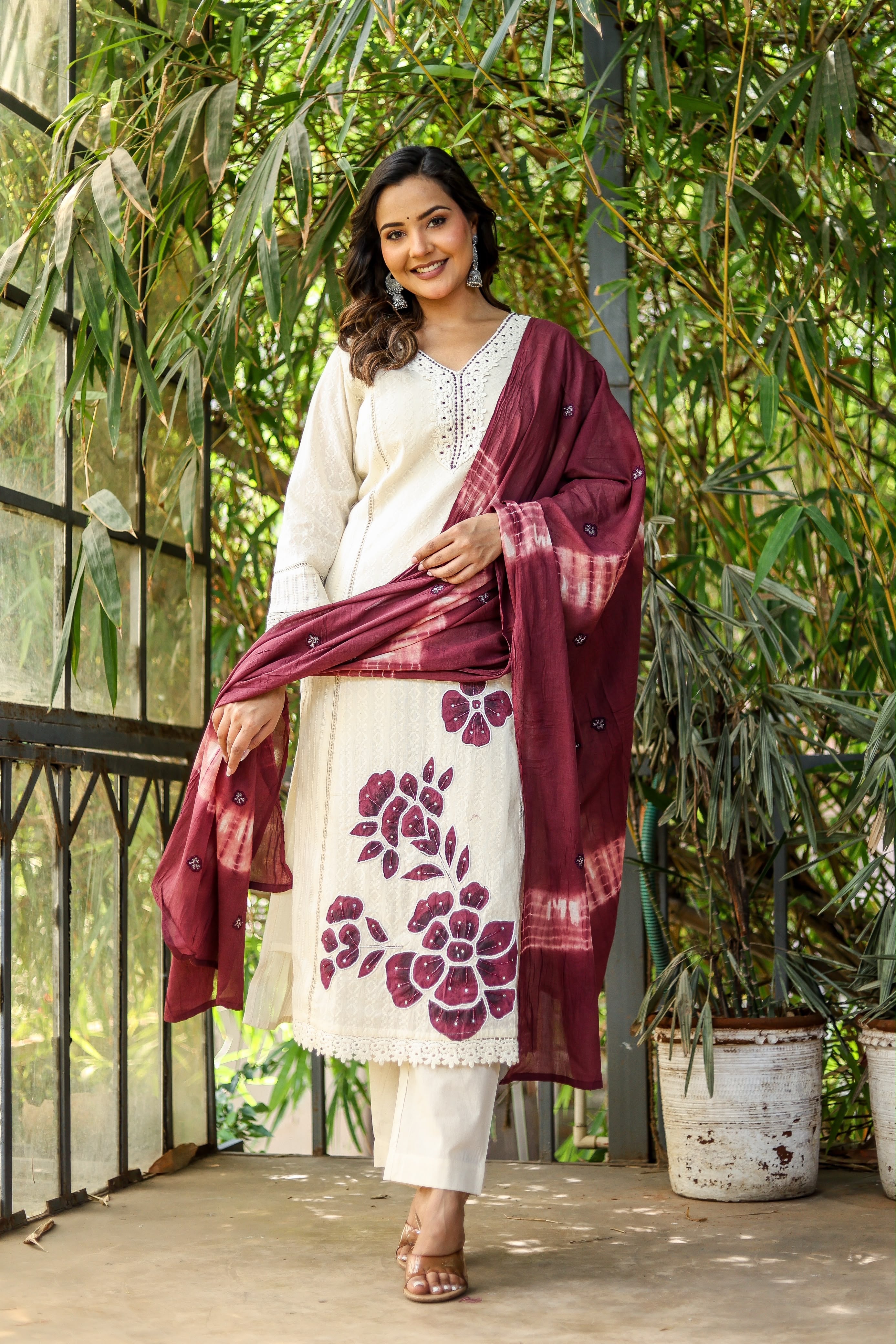 Premium self cotton Straight suit with malmal lining, straight pants and embroidered dupatta
