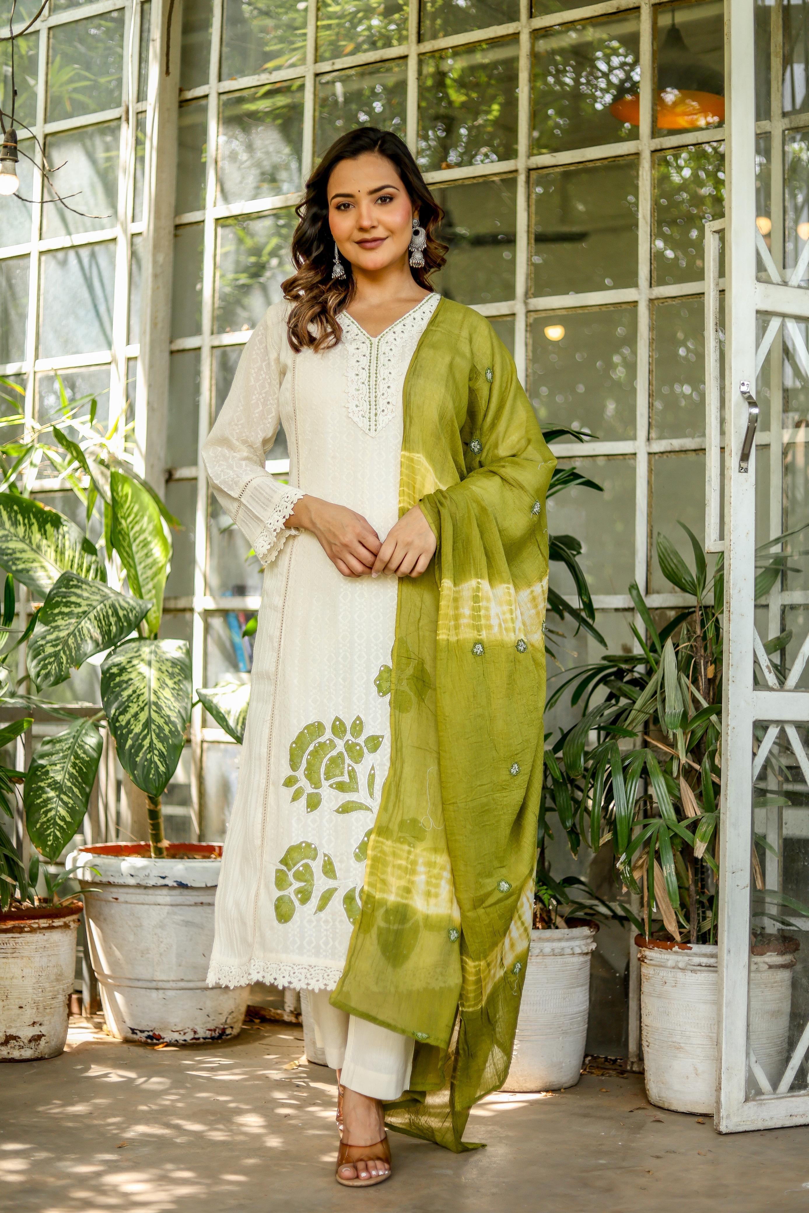 Premium cotton straight suit with malmal lining, straight cotton pants and embroidered dupatta